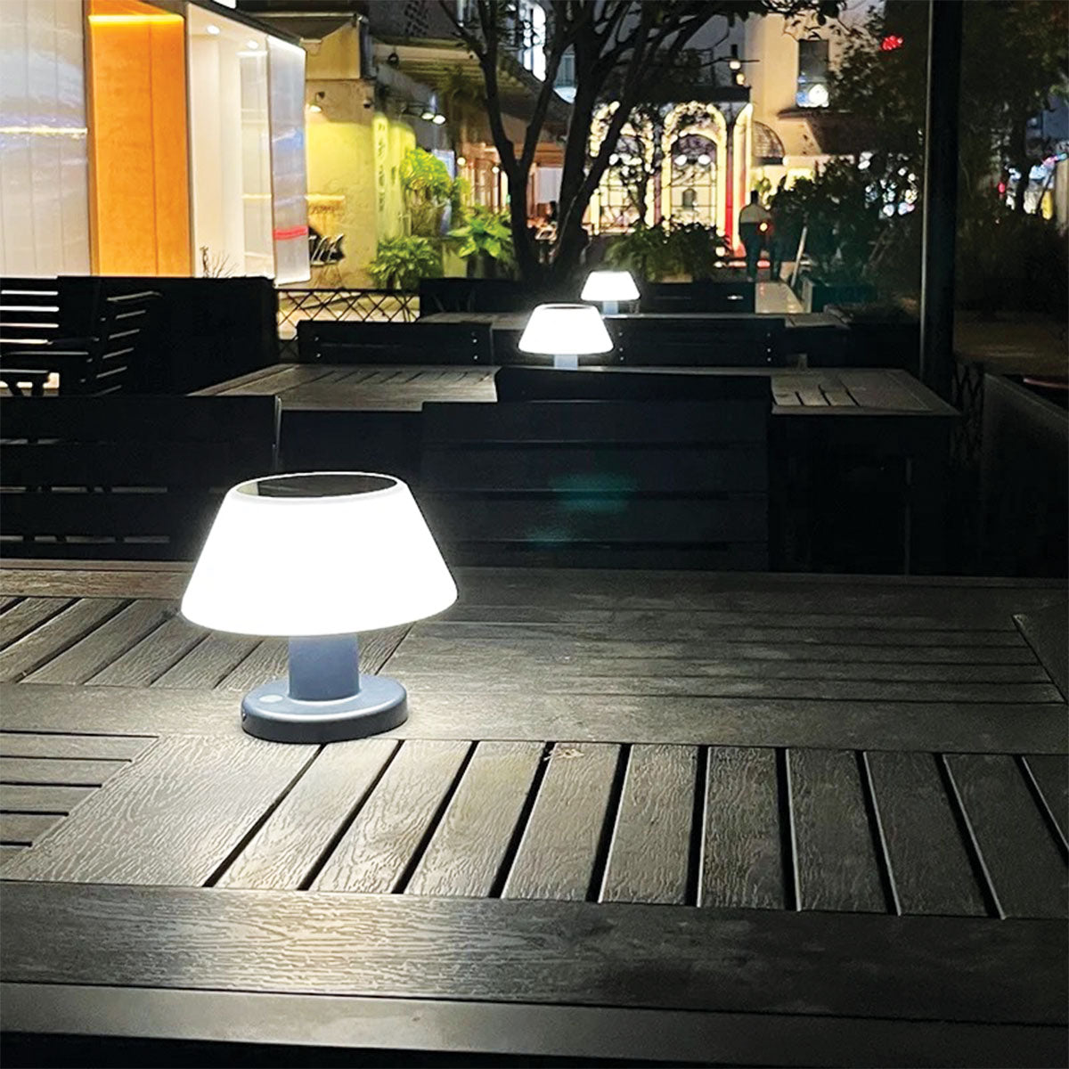 Table Lamp - Adjustable 20 Lumens Solar-Powered Outdoor Light 6