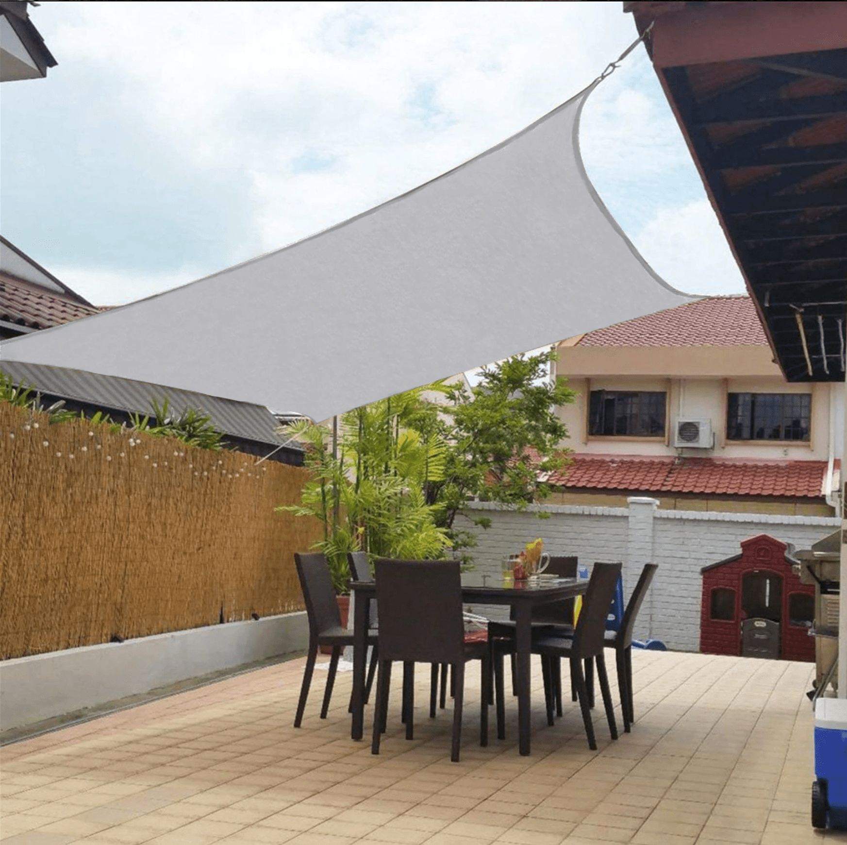 Triangle Shade Sail - Stylish Sun Protection for Patio & Outdoor Spaces 12