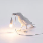 Unique Table Lamp in Black or White Resin – Decorative Bird Design for Cozy Illumination 3