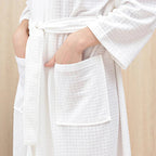 Unisex Bathrobe - Cozy Comfort, Chic Design & Useful Pockets 0