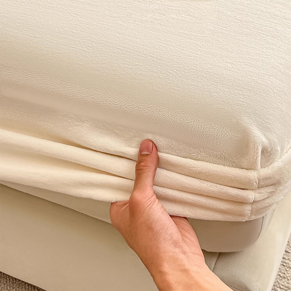 Velvet Soft Fitted Sheet - Hypoallergenic, Durable & Ideal Fit 4