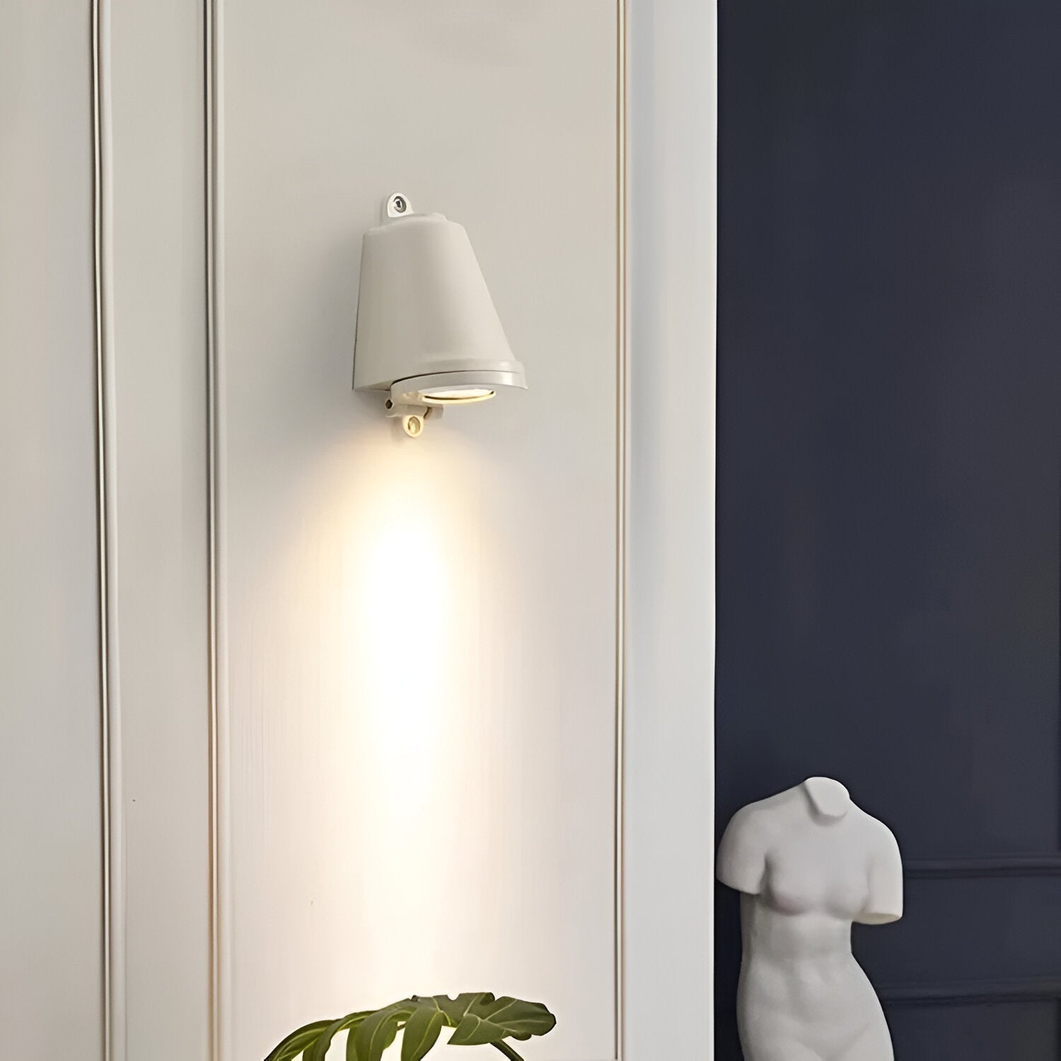 Wall Light Outdoor LED Aluminum IP65 220 to 230V, Energy Efficient LED Sconce 6