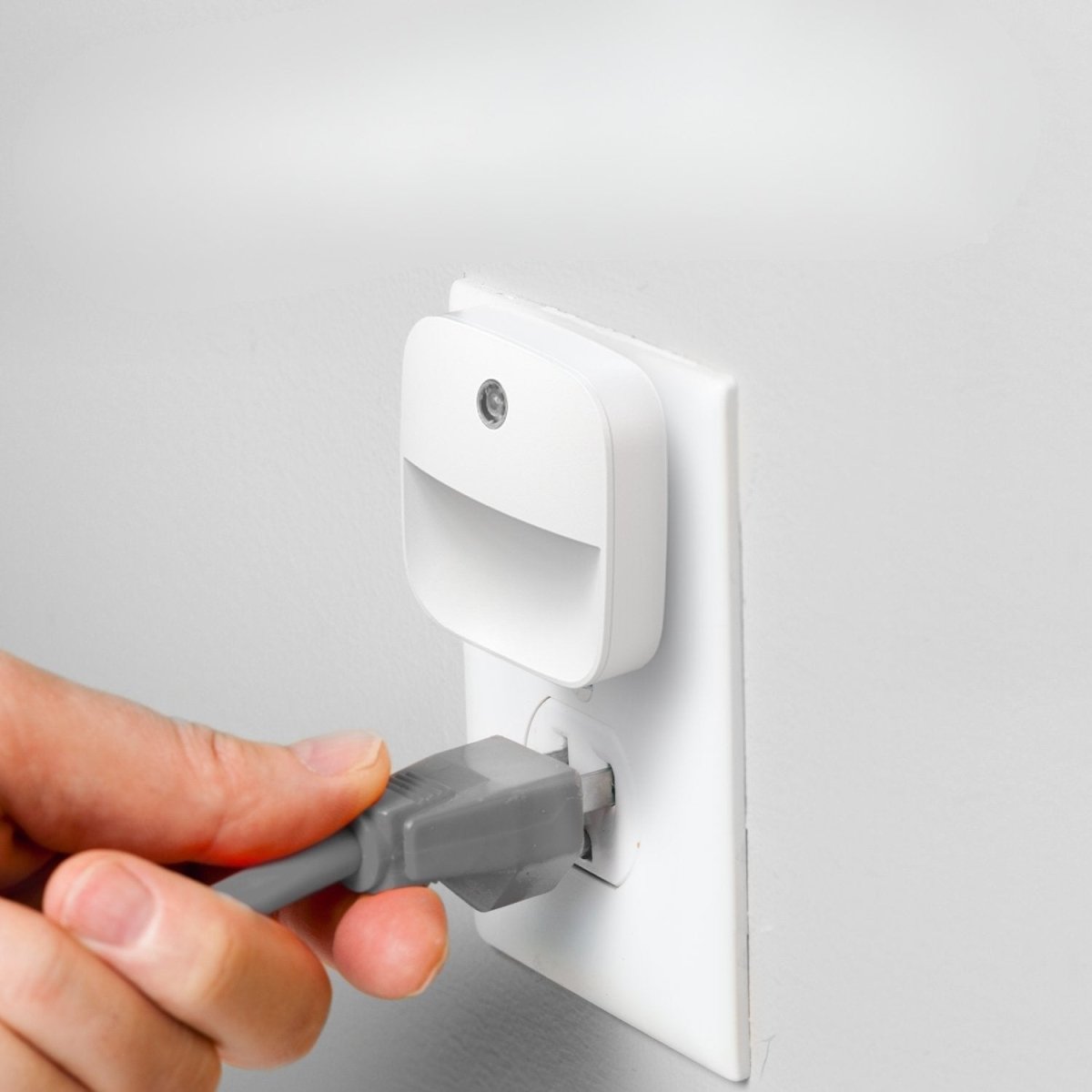 Warm White LED Night Light with Smart Sensor – Plug-In 6 Pack for Home Safety and Comfort 0