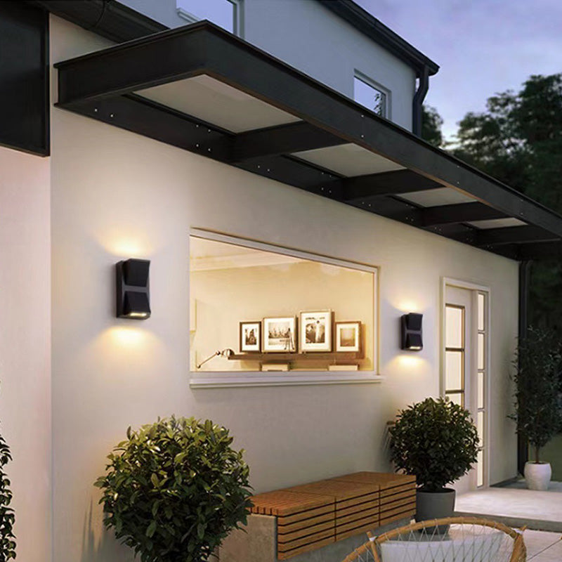 Waterproof Aluminum LED Outdoor Wall Lamp – Modern Exterior Wall Light for Garden and Patio, IP65 Rated, Energy Efficient 7