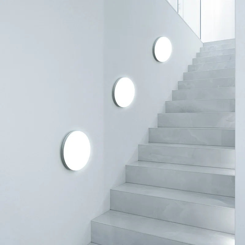 Waterproof LED Ceiling Light - Bright Illumination for Humid Areas 4