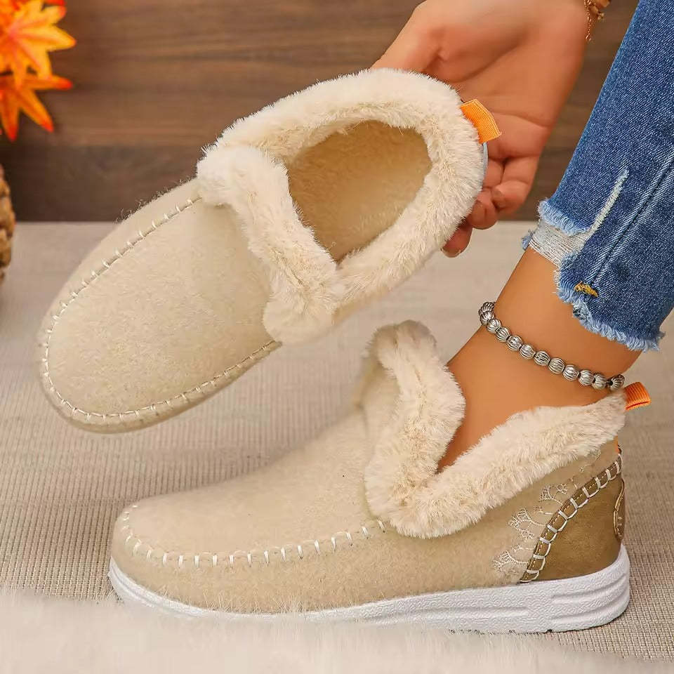 Women's Ankle Snow Boots with Slip-On Closure and Low Heel for Winter 2