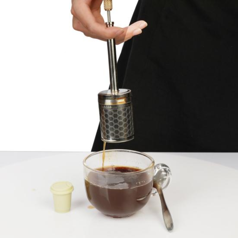 Manual brewing mechanism