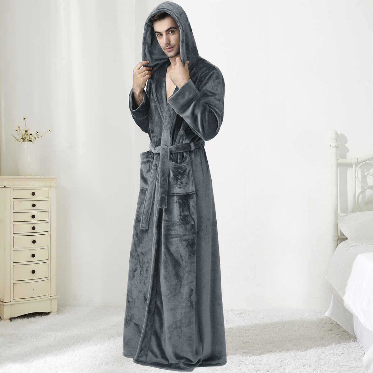 Men's Hooded Bathrobe – Soft Plush Robe for Warmth, Comfort & Relaxation 2